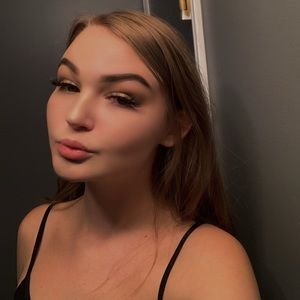 Meet your Posher, Kierra